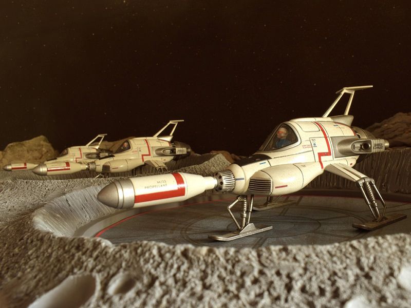 SIXTEEN 12 GERRY ANDERSON UFO INTERCEPTOR AND LAUNCH PAD 